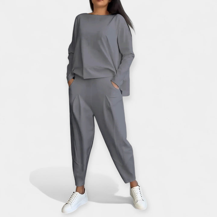 Long Sleeve Outfit